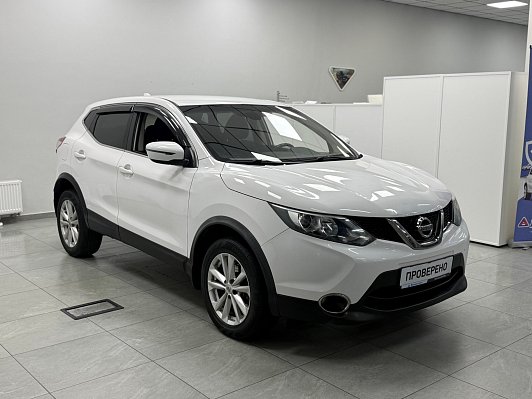 Nissan Qashqai LE, 2017 года, пробег 98232 км