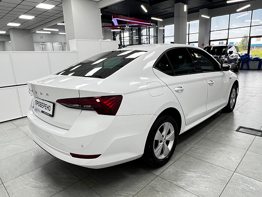 Skoda Octavia Ambition Plus, 2021 года, пробег 82500 км