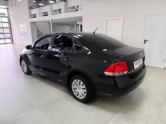 Volkswagen Polo Comfortline, 2012 года, пробег 102000 км