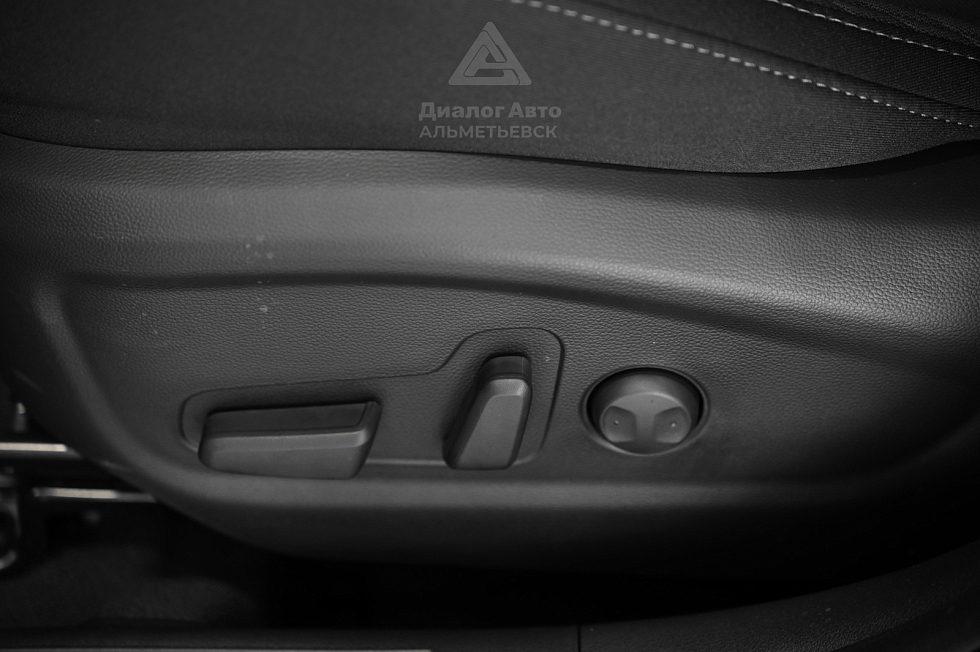 Solaris HC Lifestyle + Winter, черный