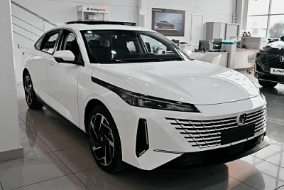 Новый седан D-класса Changan LAMORE в Диалог Авто