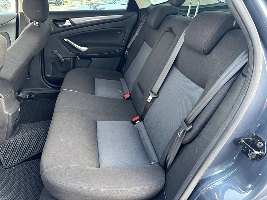 Ford Mondeo Ambiente, 2012 года, пробег 251471 км