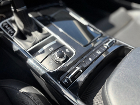 Kia Stinger Luxe, 2019 года, пробег 146883 км