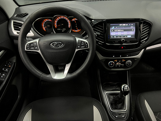 Lada (ВАЗ) Vesta Luxe Prestige, 2019 года, пробег 107353 км