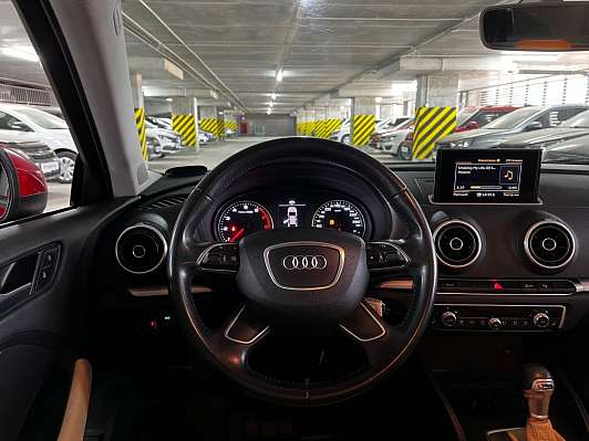 Audi A3 Ambition, 2015 года, пробег 120000 км