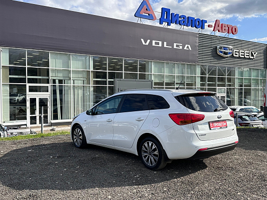 Kia Ceed Luxe, 2016 года, пробег 211000 км