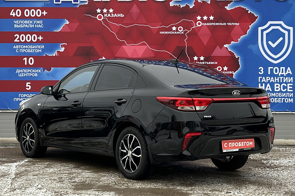 Kia Rio Comfort, 2017 года, пробег 110000 км