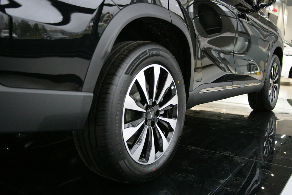 Tenet T8 Прайм 4WD, черный