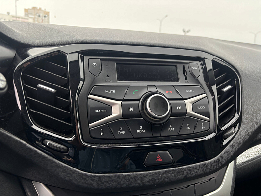 Lada (ВАЗ) Vesta Comfort, 2021 года, пробег 71188 км