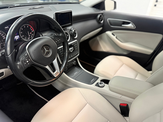 Mercedes-Benz GLA GLA 250 4MATIC Особая серия, 2014 года, пробег 104232 км