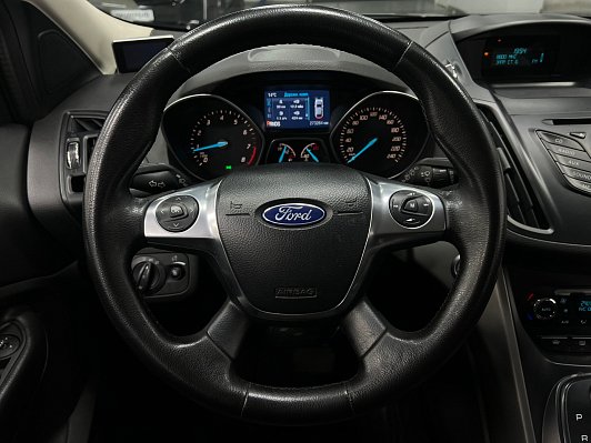 Ford Kuga Trend Plus, 2014 года, пробег 270000 км