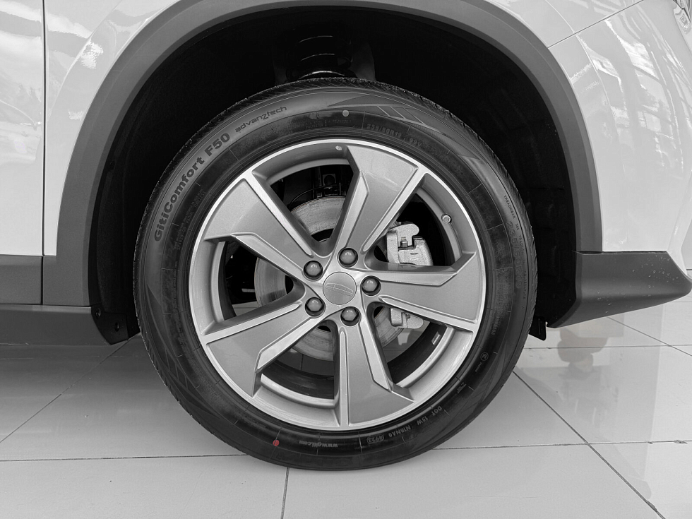 Geely Okavango Flagship, белый