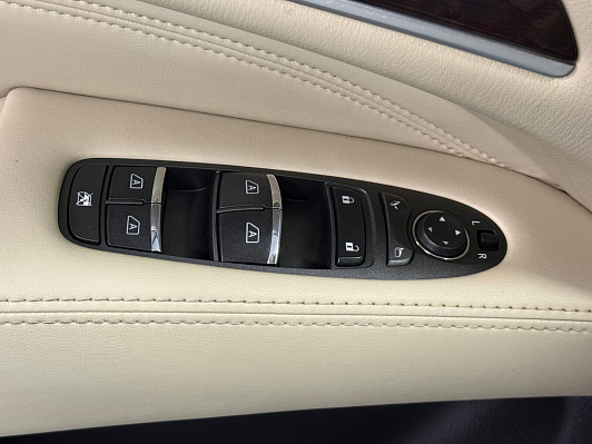 Infiniti QX60, 2017 года, пробег 149999 км