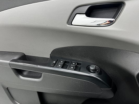Chevrolet Aveo LTZ, 2012 года, пробег 191325 км