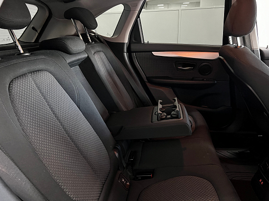 BMW 2 серии Active Tourer 218i Advantage Plus, 2019 года, пробег 76774 км
