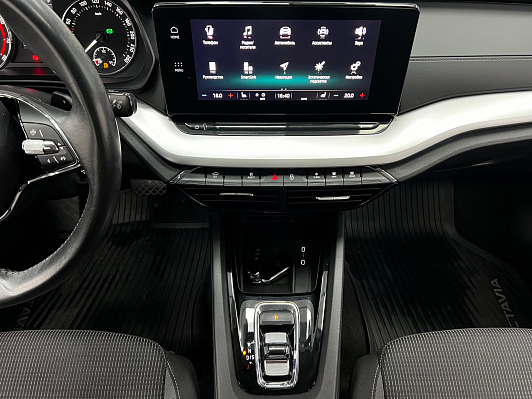 Skoda Octavia Ambition Plus, 2021 года, пробег 82500 км