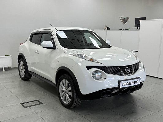 Nissan Juke SE, 2011 года, пробег 191000 км