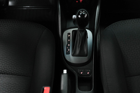 Kia Rio, 2015 года, пробег 48270 км