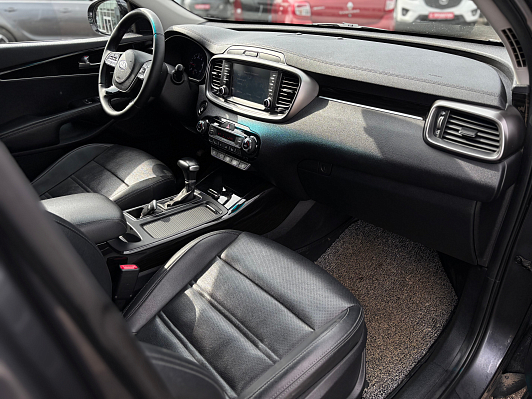 Kia Sorento, 2018 года, пробег 128656 км
