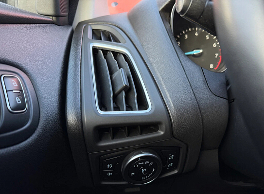 Ford Focus Titanium, 2016 года, пробег 200731 км