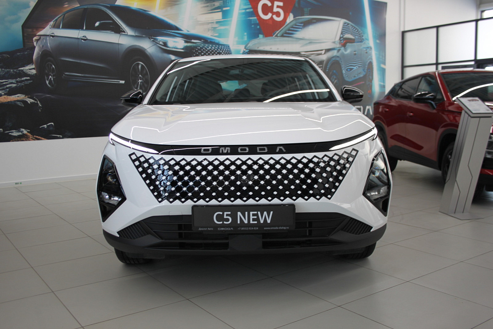 Omoda C5 Актив, белый