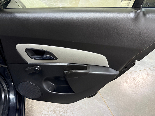 Chevrolet Cruze LS, 2012 года, пробег 269363 км