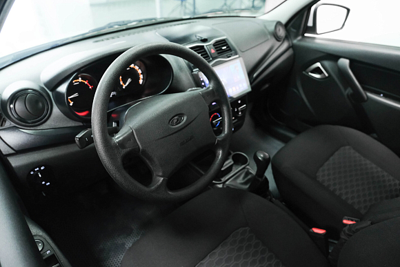 Lada (ВАЗ) Granta Standard, 2023 года, пробег 72000 км