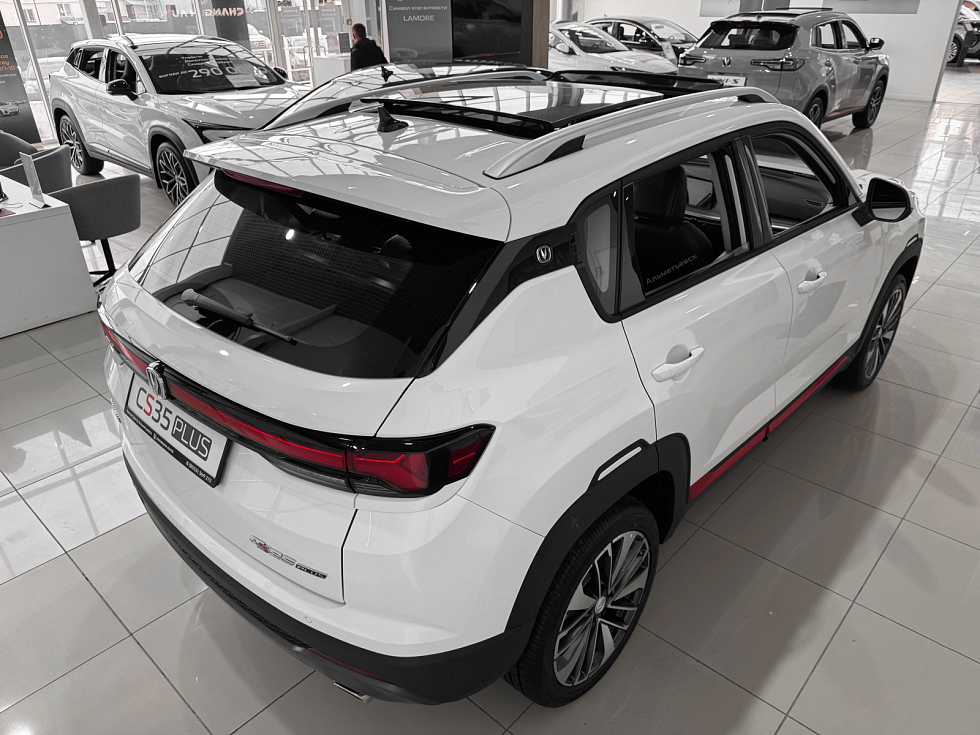 Changan CS35 Plus Tech, белый