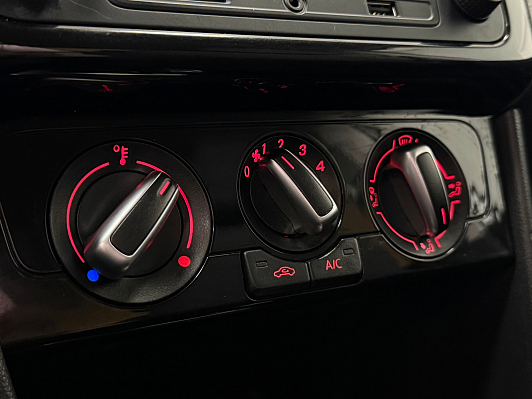 Volkswagen Polo Comfortline, 2017 года, пробег 182000 км