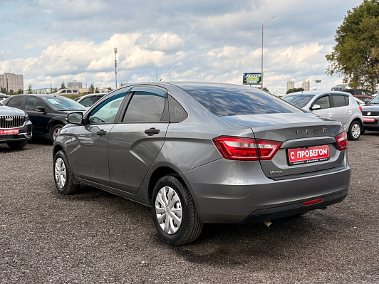 Lada (ВАЗ) Vesta Comfort, 2018 года, пробег 95000 км