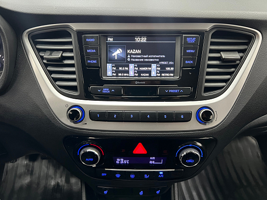 Hyundai Solaris Elegance, 2017 года, пробег 130000 км