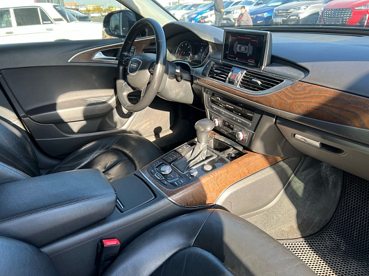 Audi A6, 2014 года, пробег 303000 км