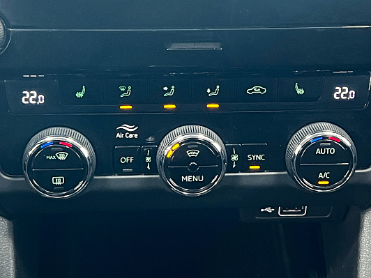 Skoda Octavia Hockey Edition, 2019 года, пробег 118000 км