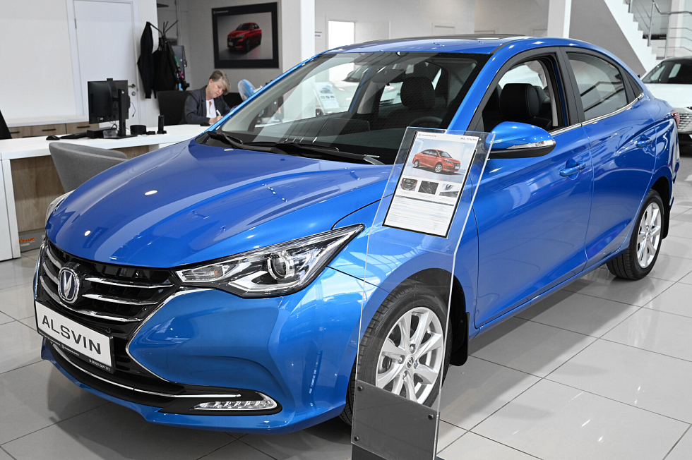 Changan Alsvin DLX, синий