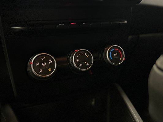 Renault Duster Drive, 2021 года, пробег 147000 км