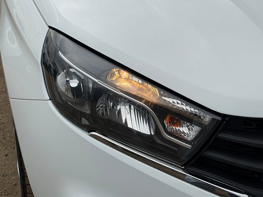 Lada (ВАЗ) Vesta Comfort, 2017 года, пробег 119000 км