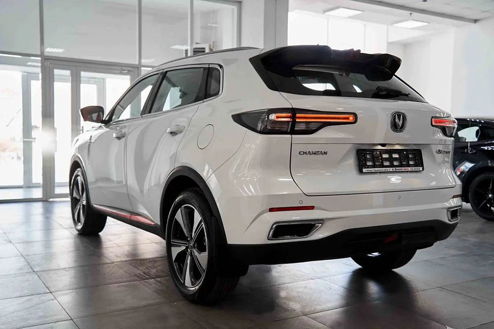 Changan UNI-S (CS55 Plus) Tech Plus, белый