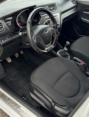 Kia Rio Comfort Аудио, 2017 года, пробег 138467 км