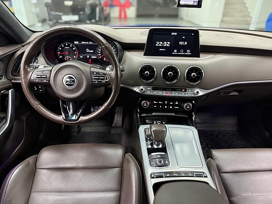 Kia Stinger, 2018 года, пробег 143720 км