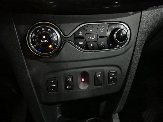 Renault Sandero Privilege, 2016 года, пробег 187100 км