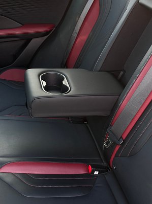 Geely Coolray Comfort, 2023 года, пробег 21173 км