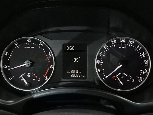 Skoda Octavia Ambition, 2012 года, пробег 290251 км