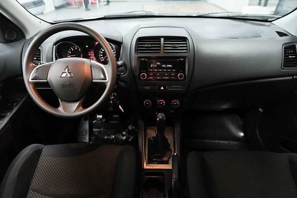 Mitsubishi ASX Invite, 2017 года, пробег 106000 км