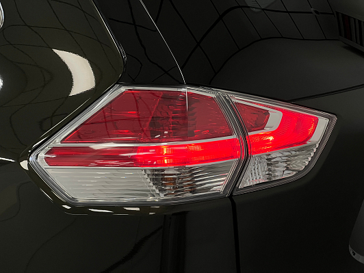 Nissan X-Trail LE, 2015 года, пробег 137000 км