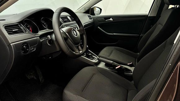 Volkswagen Jetta Conceptline, 2015 года, пробег 135260 км