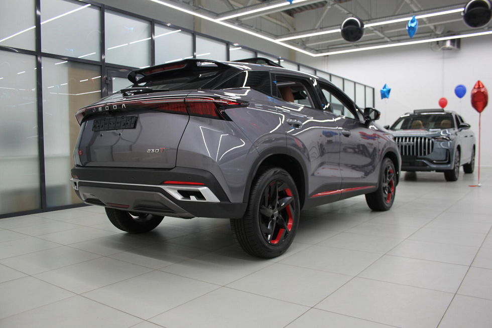 Omoda C5 Drive, серый