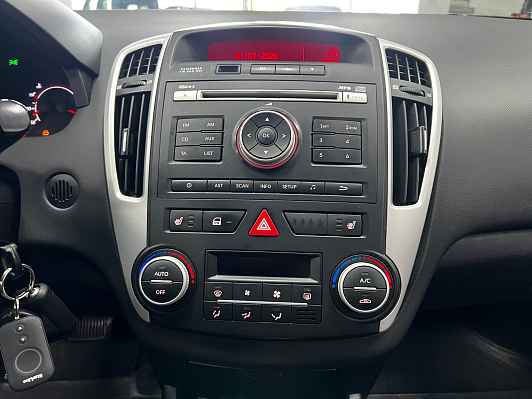 Kia Ceed, 2010 года, пробег 238912 км