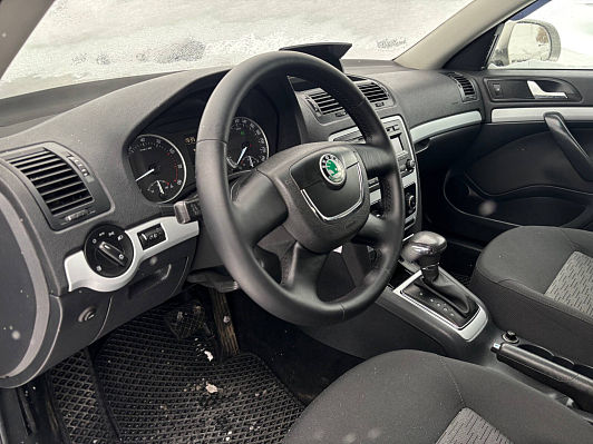 Skoda Octavia Ambition, 2010 года, пробег 163441 км