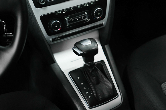 Skoda Octavia Ambition, 2011 года, пробег 133000 км