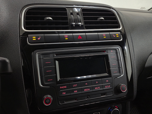 Volkswagen Polo Highline 15-18, 2017 года, пробег 123450 км